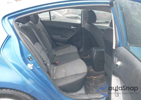 2014 Kia Forte Lx z USA, uszkodzony, nr VIN KNAFX4A68E5098833